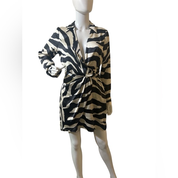 Black and White Zebra Print Wrap Dress - Picture 4 of 9